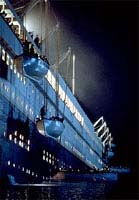 Titanicin uppoaminen on säväyttävä katsomiskokemus - (c) 1997 Twentieth Century Fox