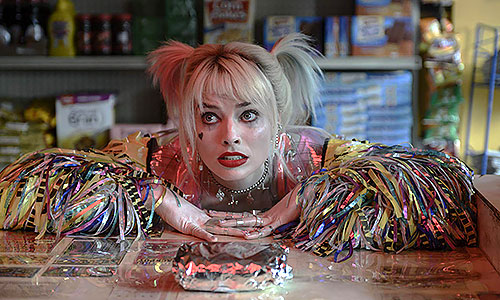 Birds of Prey: And the Fantabulous Emancipation of One Harley Quinn