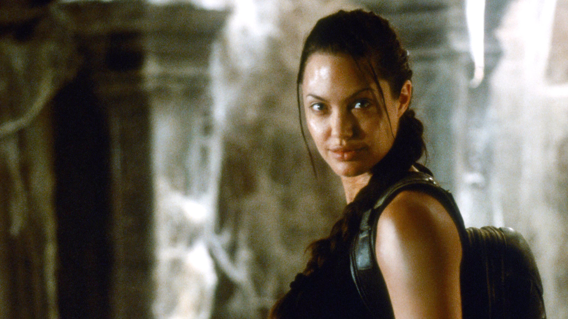 Tomb Raider © 2001 Paramount Pictures
