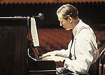 Simon Mein - © 2004 United Artists