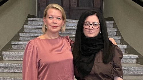 Elina Hirvonen ja Shakiba Adil © Reko Latvanen Elina Hirvonen ja Shakiba Adil